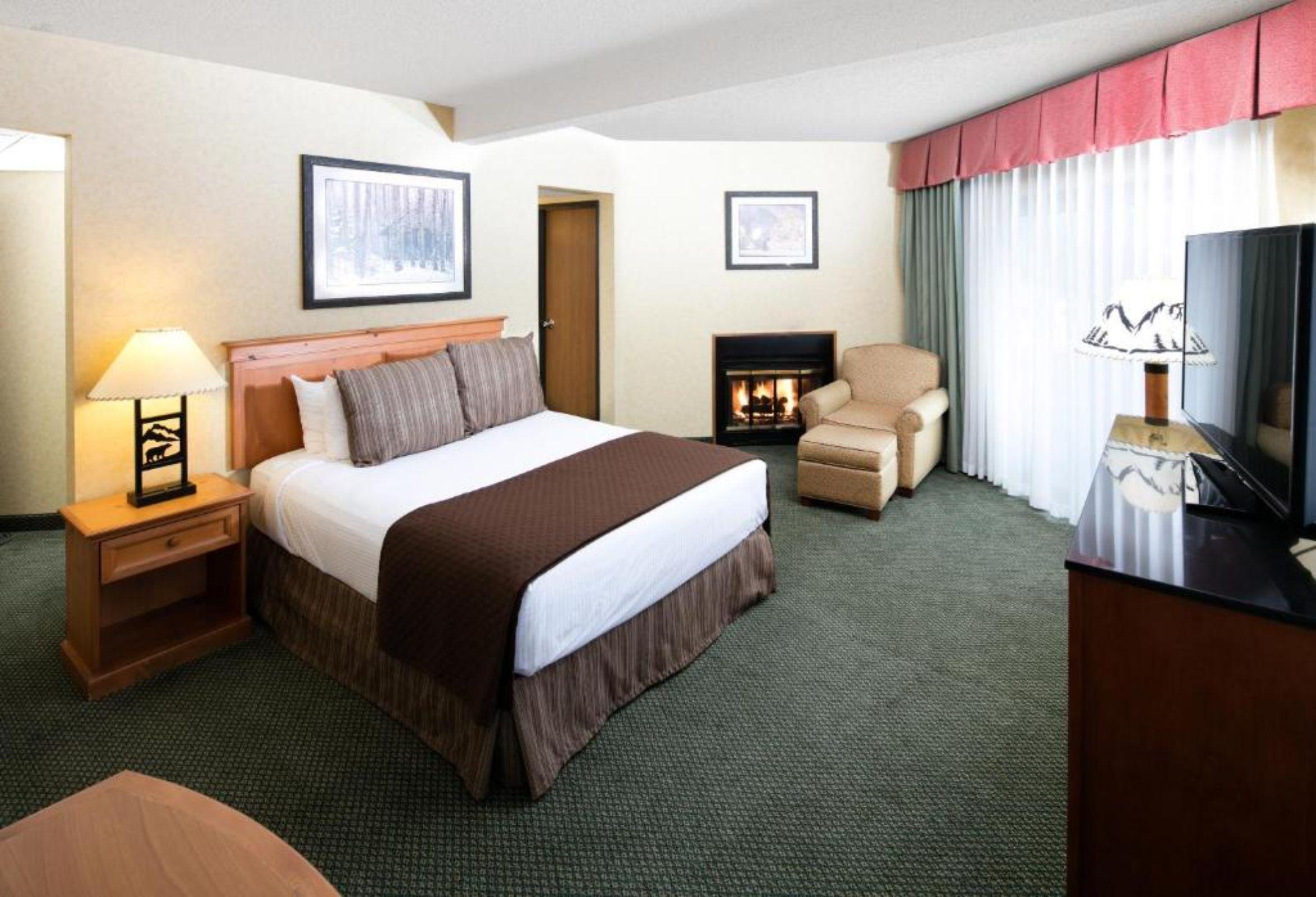 Red Lion Hotel Kalispell Exterior photo